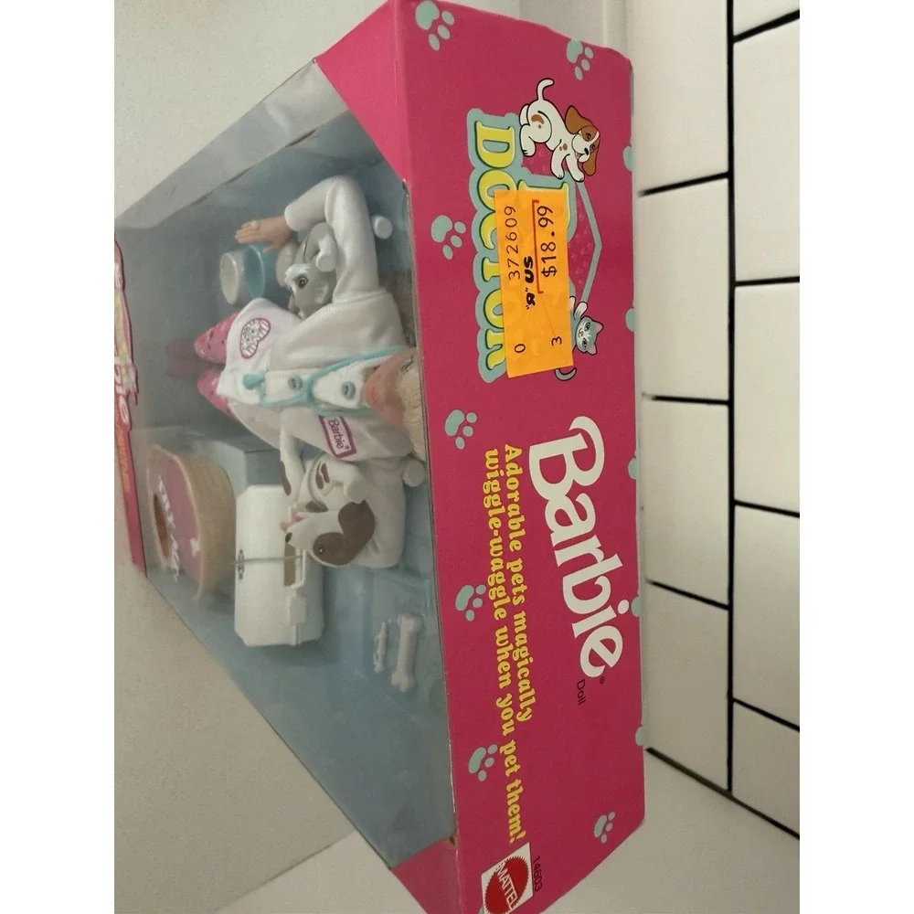 Vintage 1996 Vet Barbie Doll Pet Doctor Veterinarian & Wiggle Waggle Dog Cat NIB